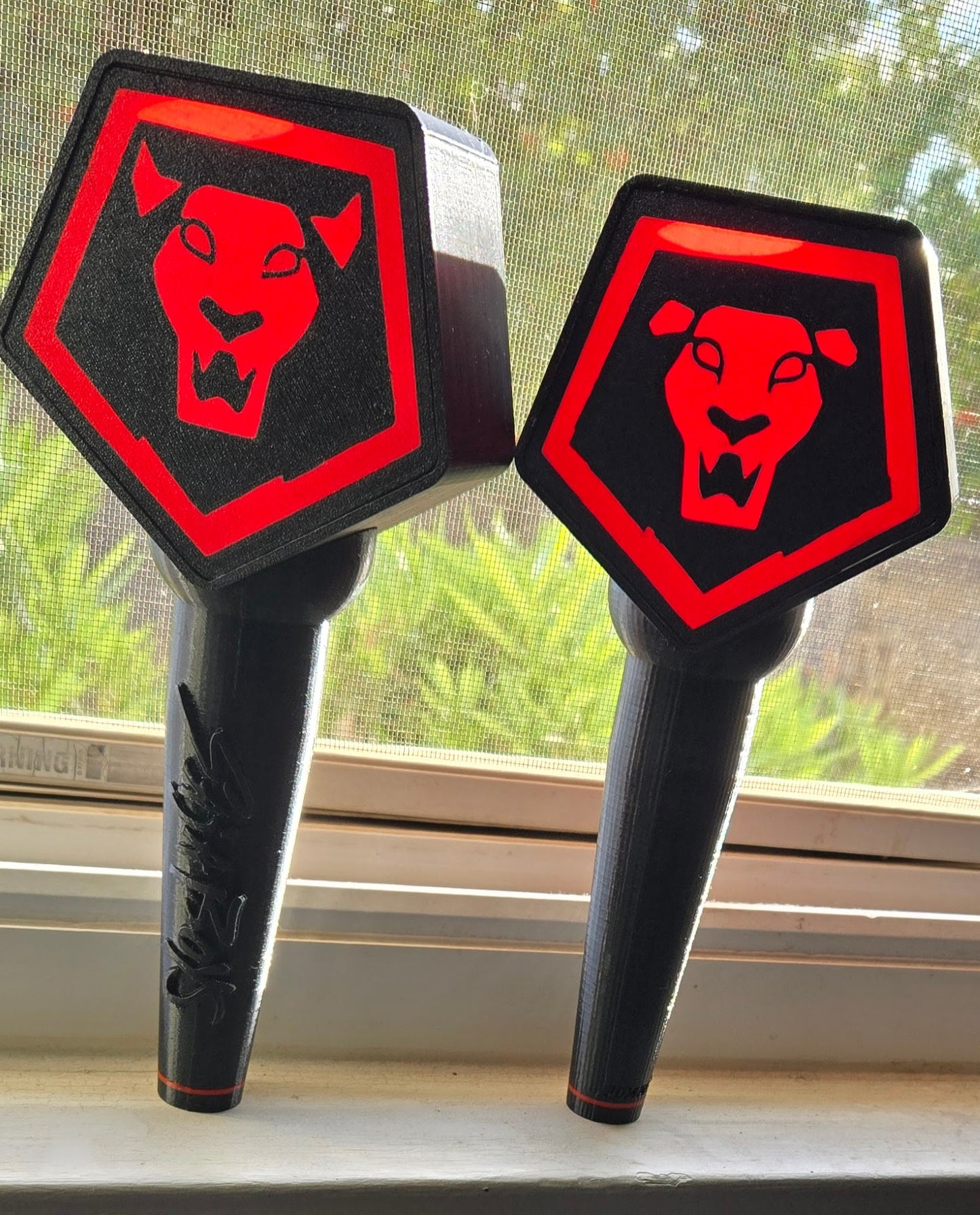 K-pop Light Wand / Light Stick - Nightlight - made by 3DMakey, watch clip