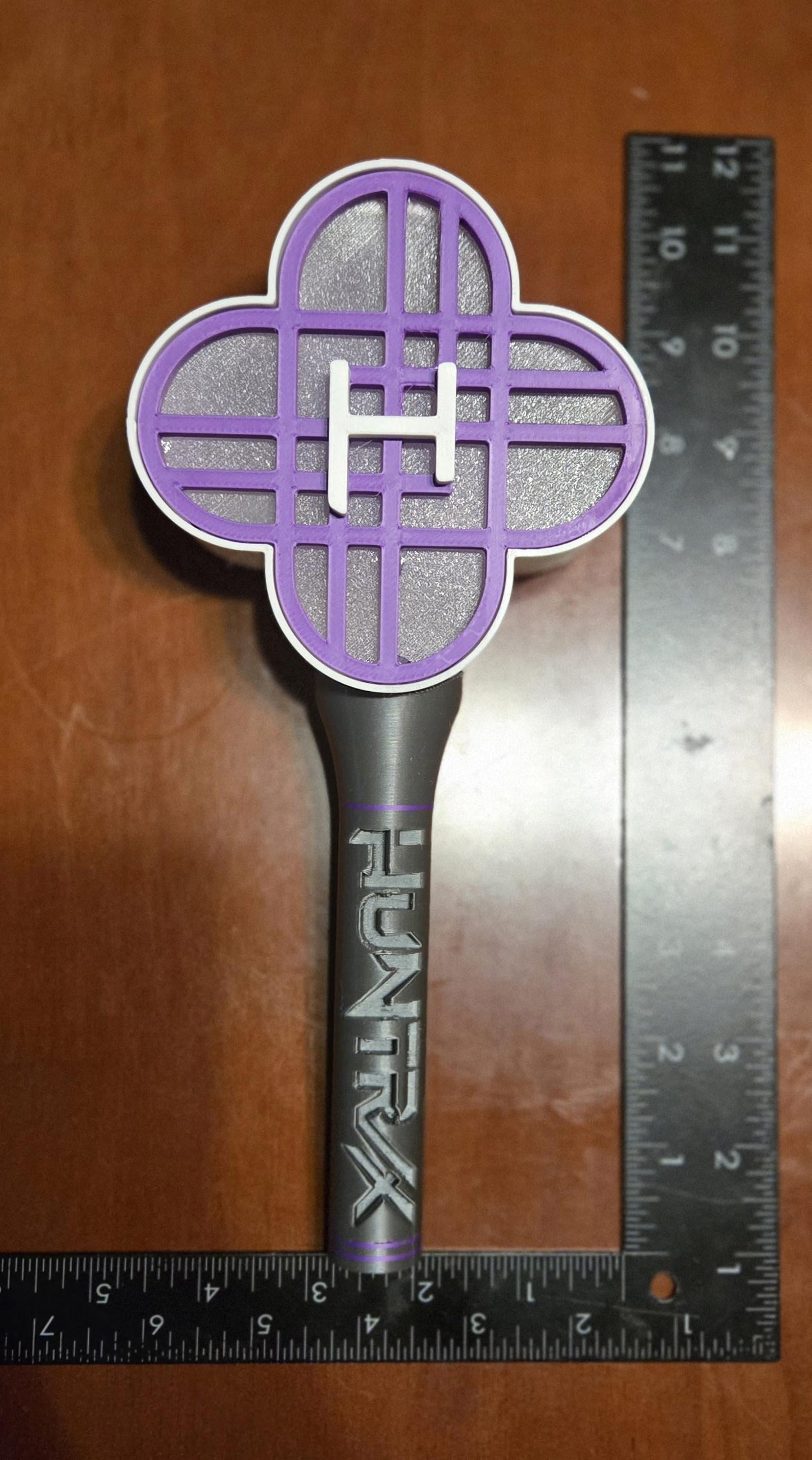 K-pop Light Wand / Light Stick - Nightlight - made by 3DMakey, watch clip