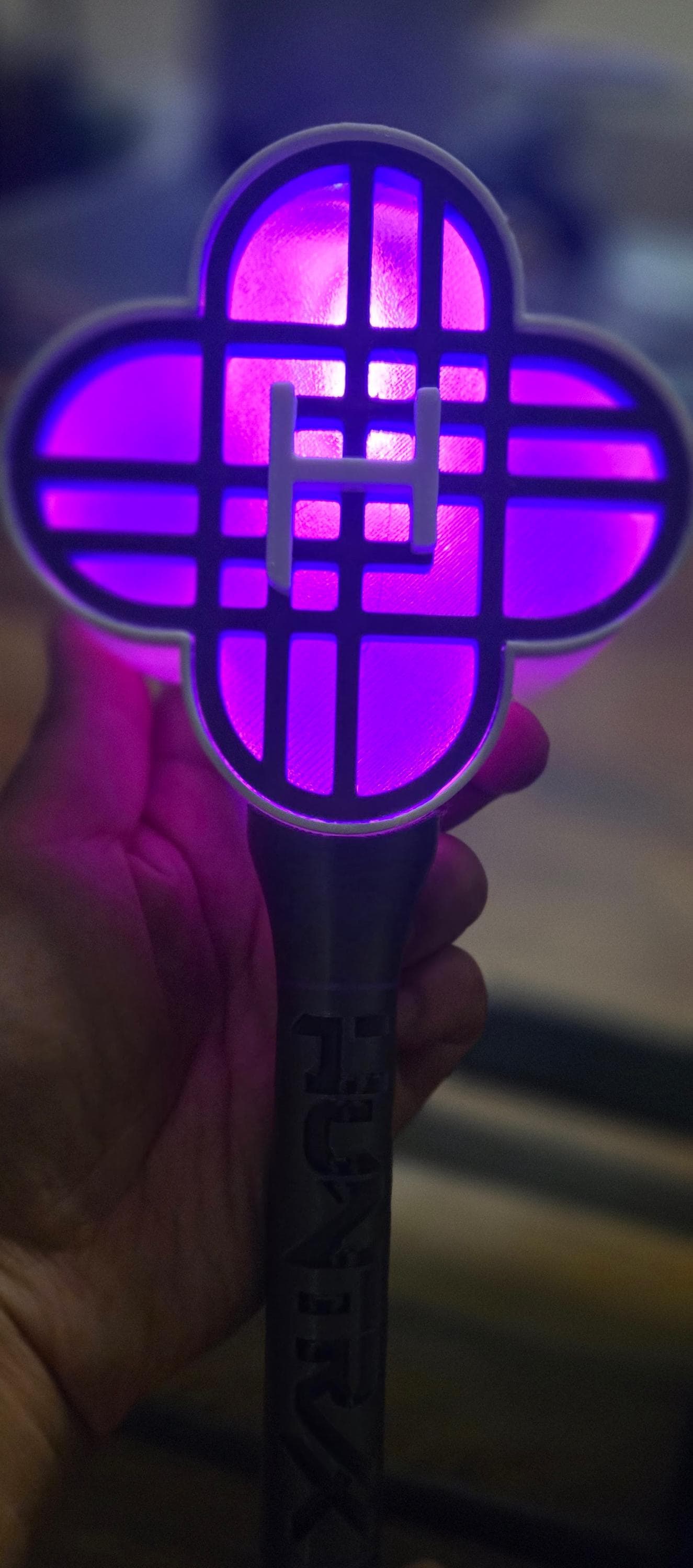 K-pop Light Wand / Light Stick - Nightlight - made by 3DMakey, watch clip